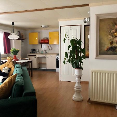 Retro Relax Resort Midden In Het Bos Op De Veluwe In プッテン エクステリア 写真