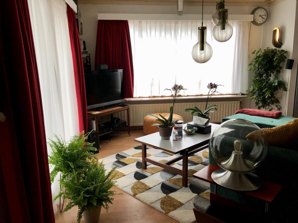 Retro Relax Resort Midden In Het Bos Op De Veluwe In プッテン エクステリア 写真